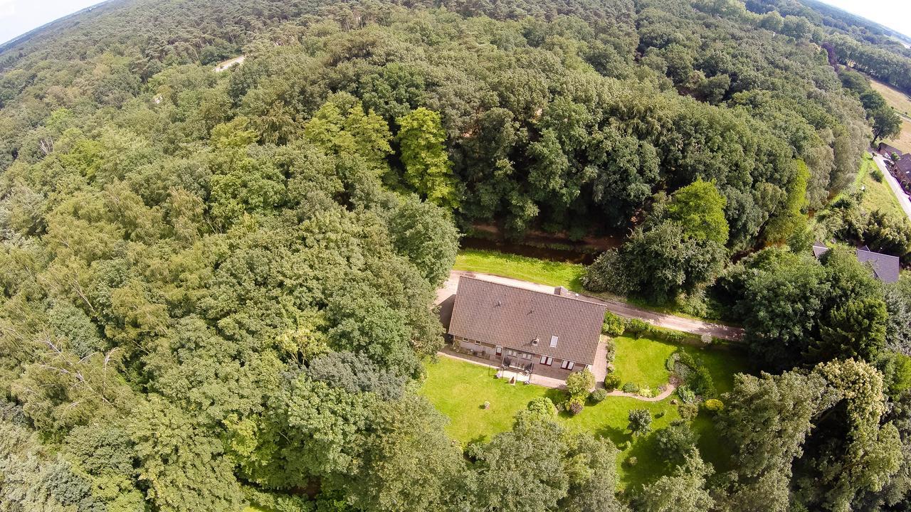 Aan De Beek Bed & Breakfast Arcen