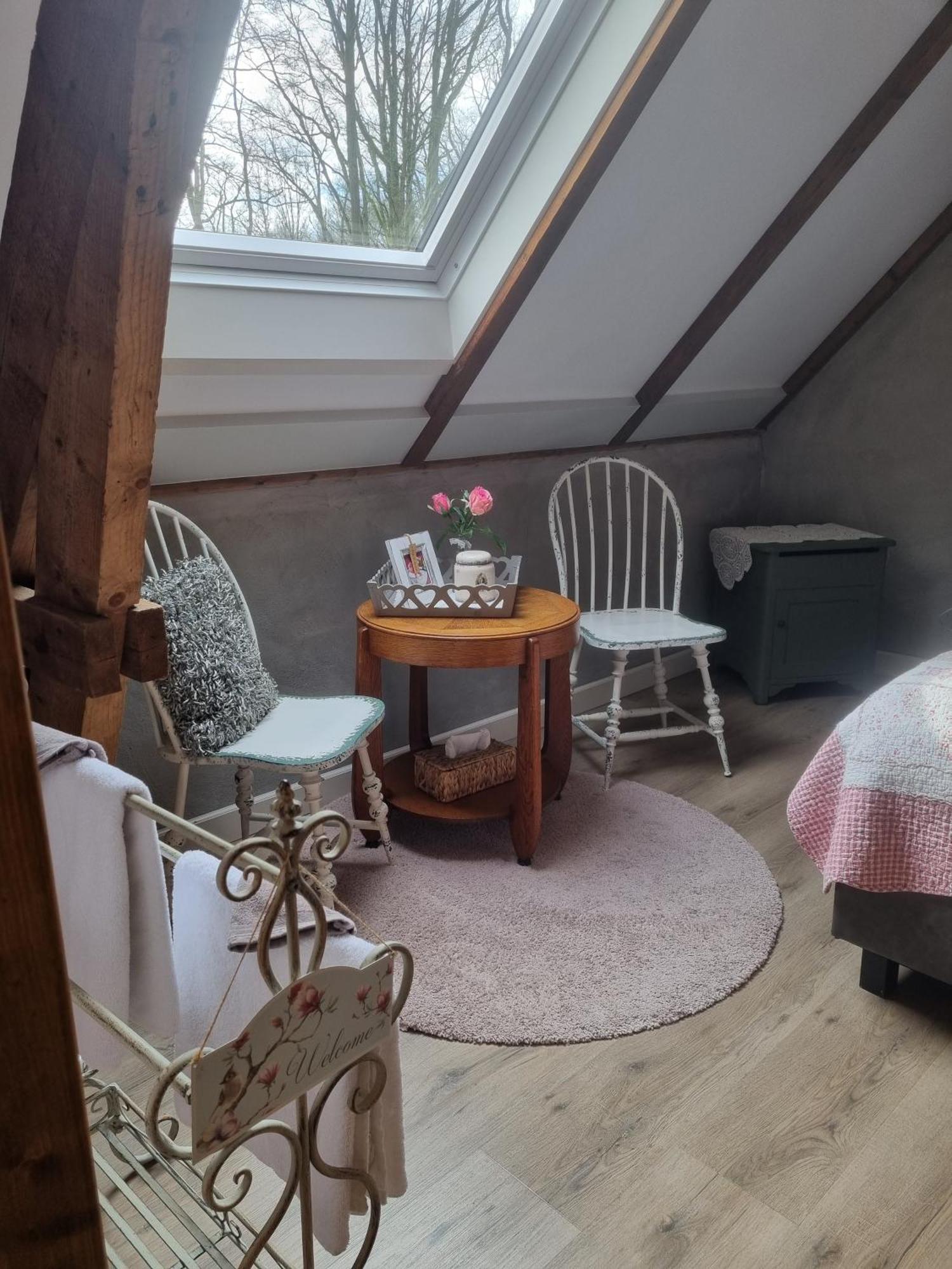 Bed & Breakfast Aan De Beek